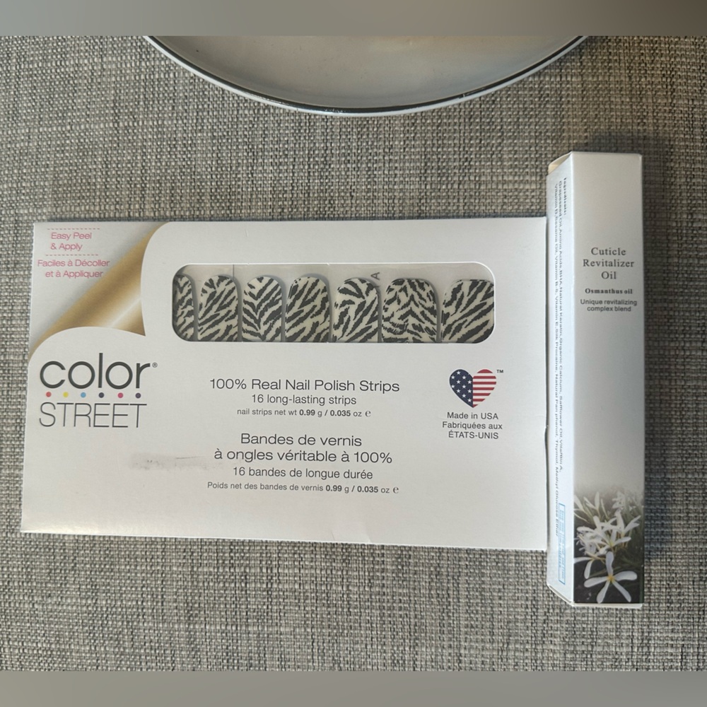 Color Street  Black White retired press on long lasting Nail & Cuticle Oil